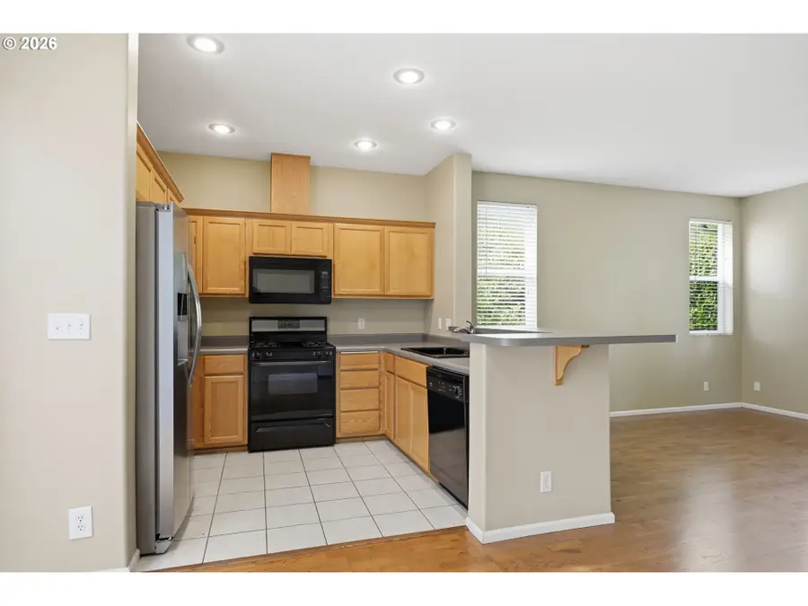 1637 Hamlet Ln, Eugene, OR 97402 - #2