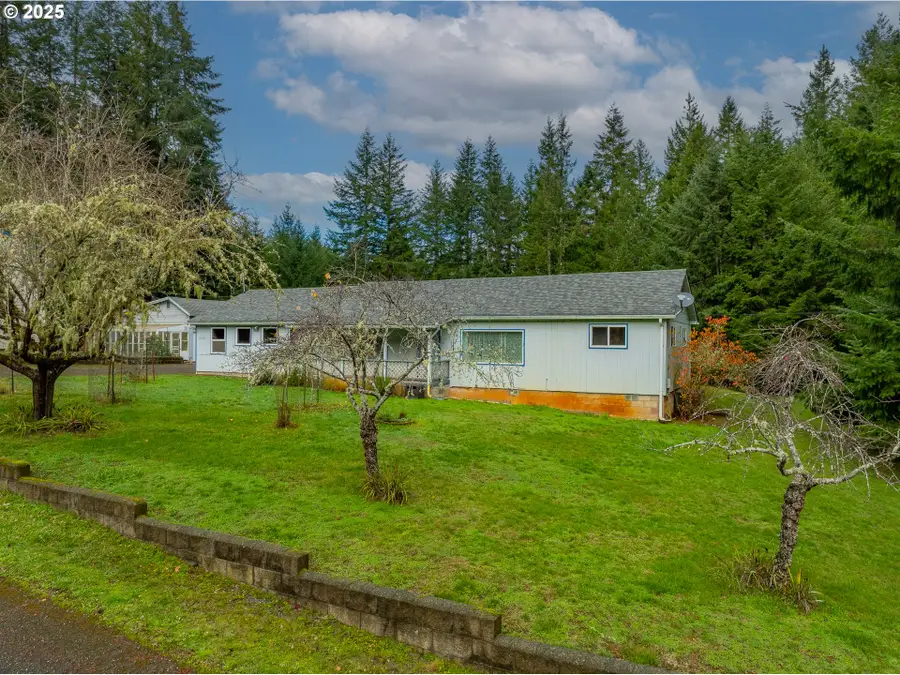 93521 Pleasant Valley Ln, Myrtle Point, OR 97458 - Image #3