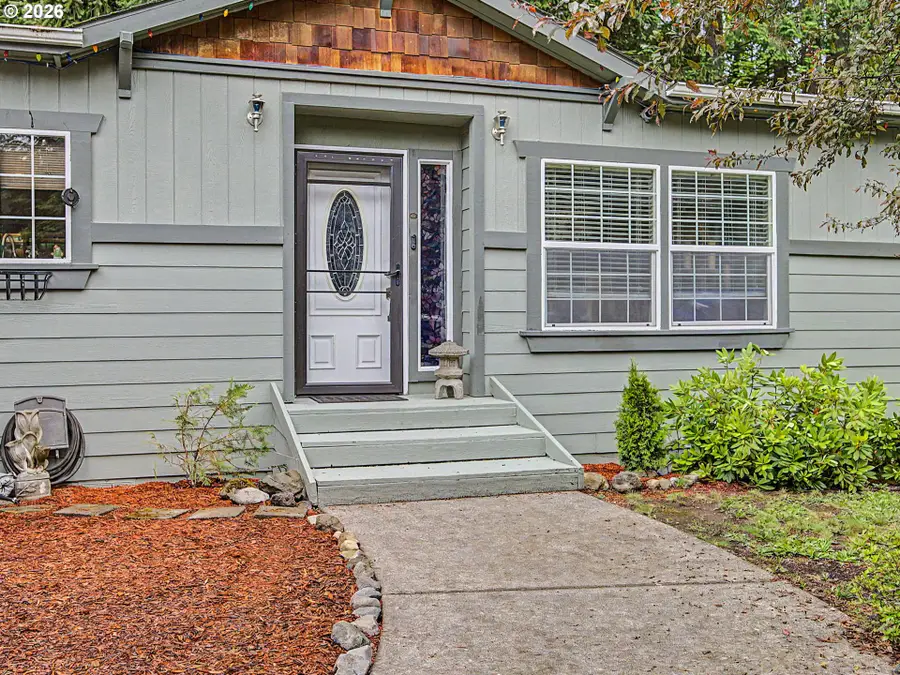 24683 E Cedar Hill Pl, Welches, OR 97067 - #2