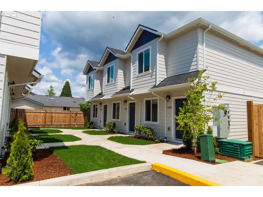 1638 S St, Springfield, OR 97477 - Image #2