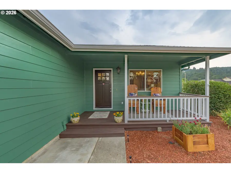 400 N Bridge St, Sheridan, OR 97378 - #3