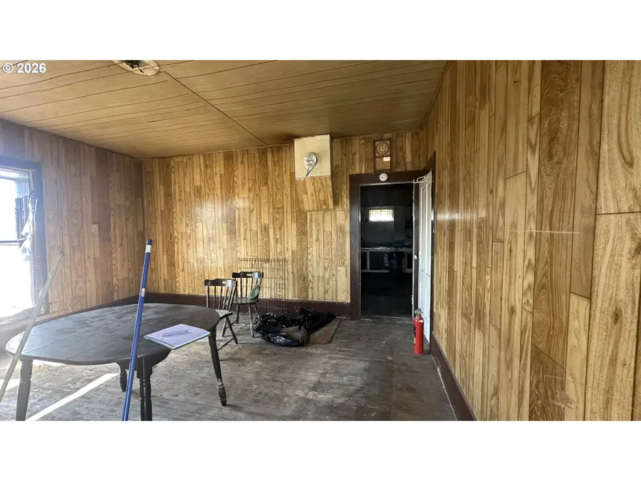 1010 C St, Fossil, OR 97830 - #3