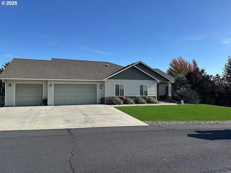 77195 Joyce Way, Echo, OR 97826 - Image #2