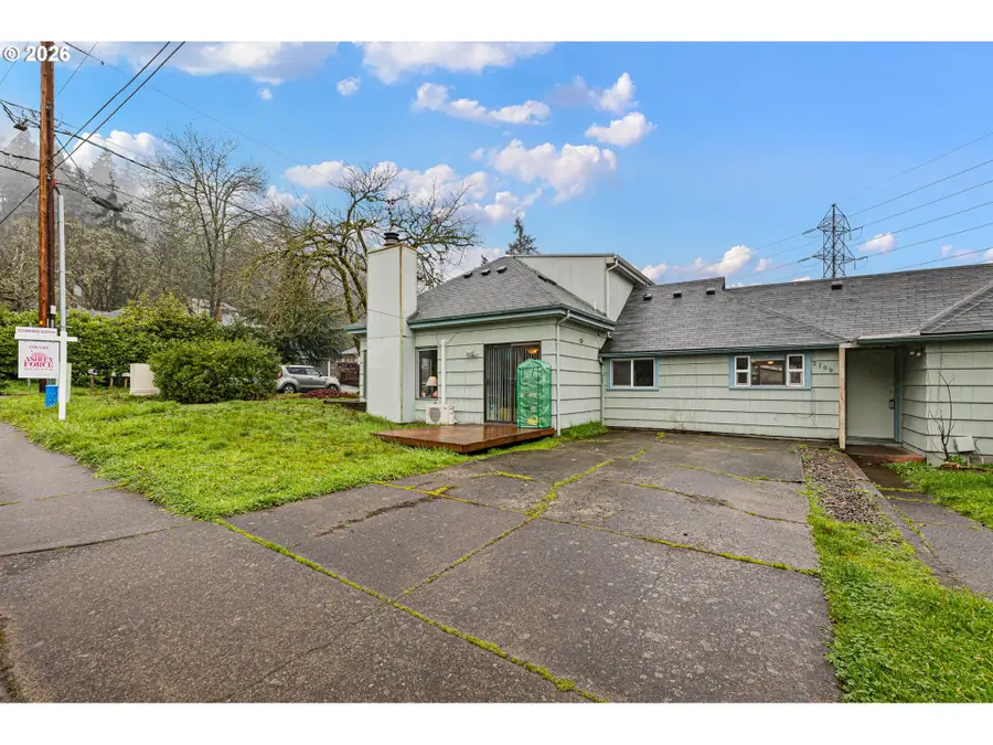 2709 E 16th Ave, Eugene, OR 97403 - #3
