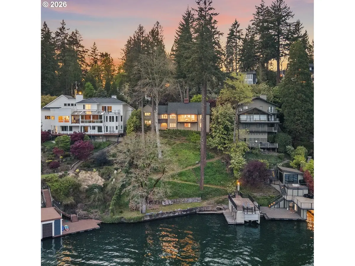 2430 Summit Ct, Lake Oswego, OR 97034 - #1