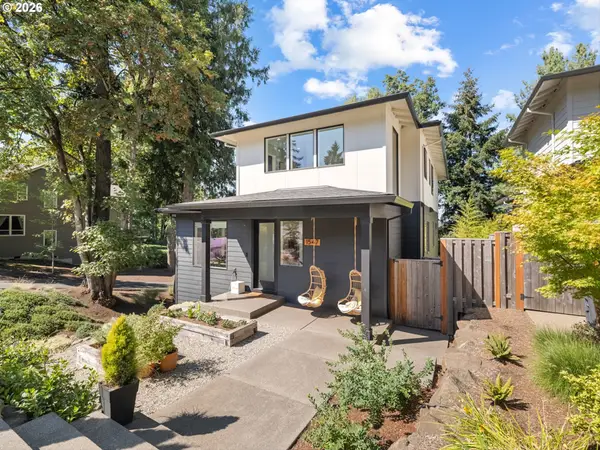 1547 Pine St, LakeOswego, OR 97034