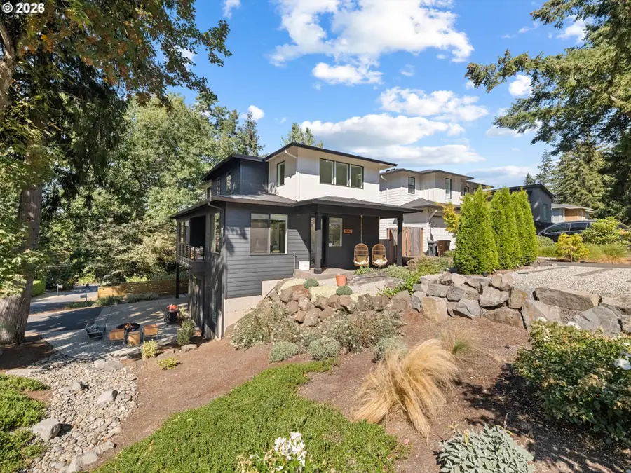 1547 Pine St, Lake Oswego, OR 97034 - #2