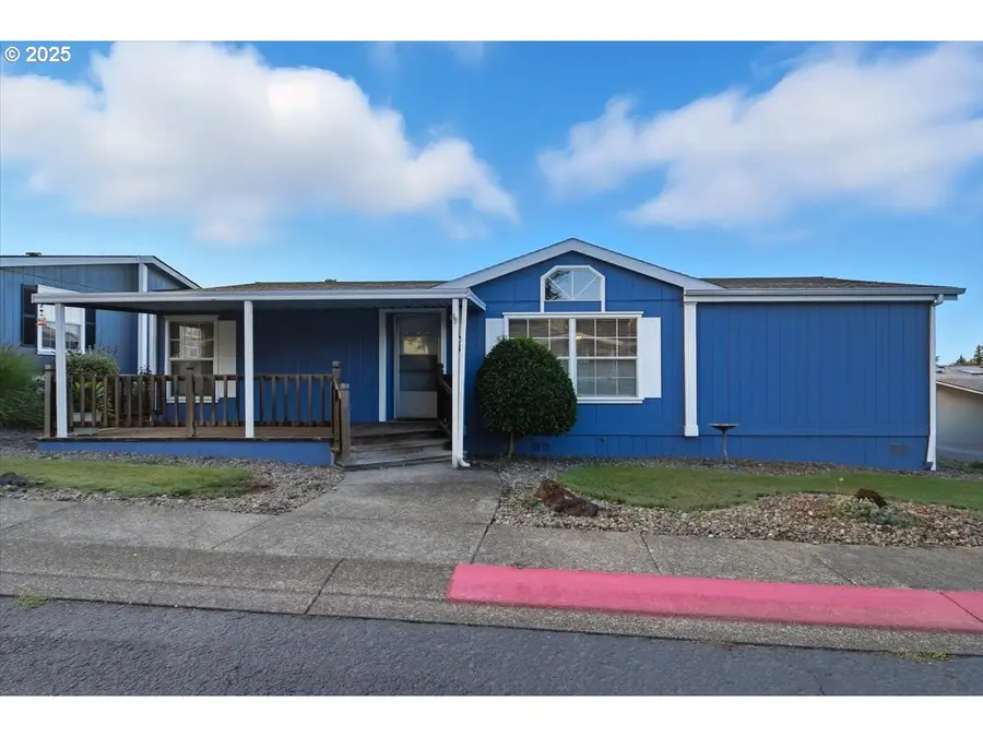 8300 NE Quatama St #104, Hillsboro, OR 97006 - Image #2