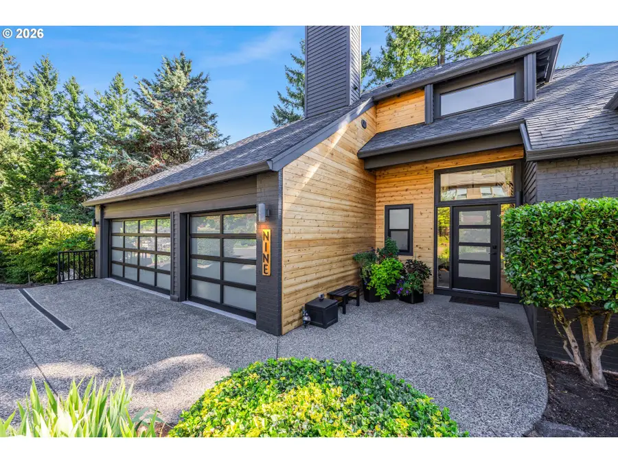 9 Hidalgo St, Lake Oswego, OR 97035 - #3