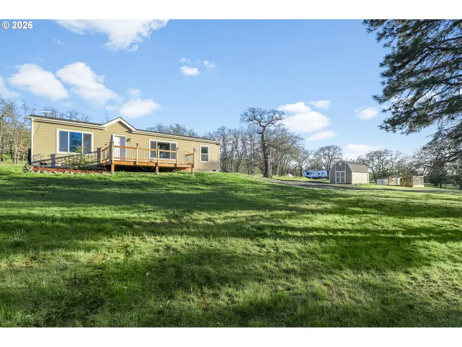 234 Chisholm Rd, Goldendale, WA 98620 - #3