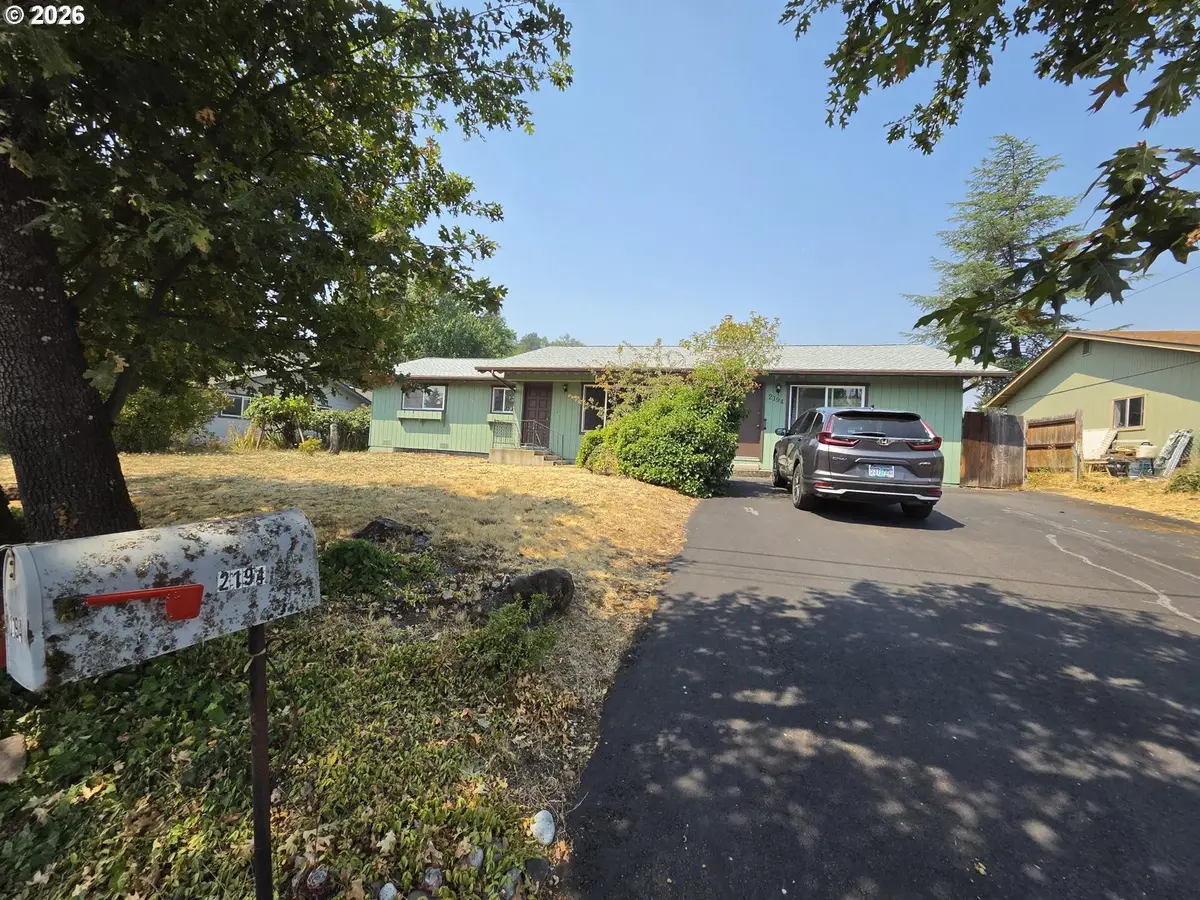 2194 NW Watters St, Roseburg, OR 97471 - #1