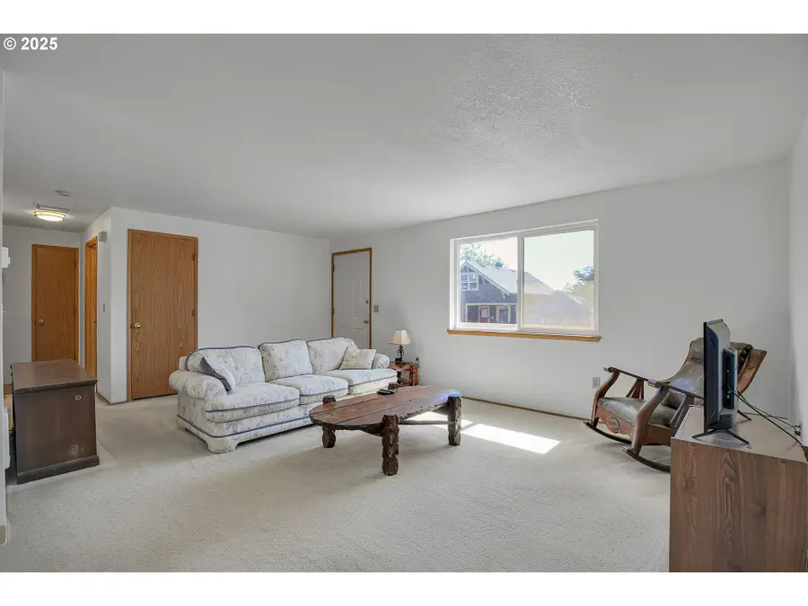 441 NW 15th Ave, Camas, WA 98607 - Image #3