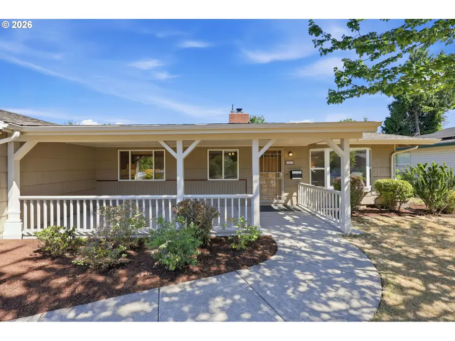 12431 NE Knott St, Portland, OR 97230 - #3