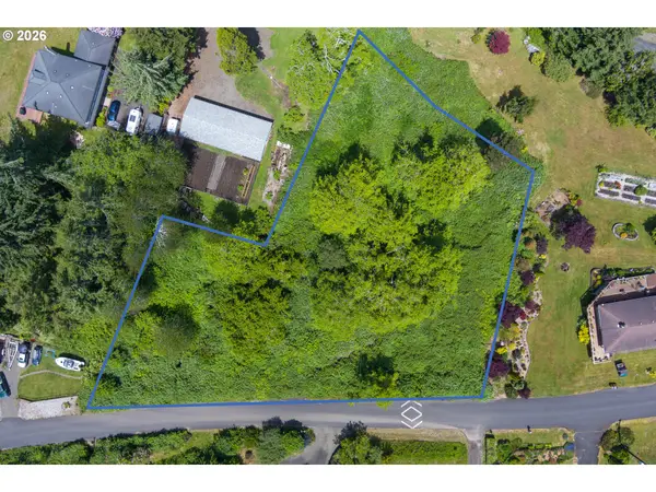 70 SE Yaquina View Dr, Newport, OR 97365