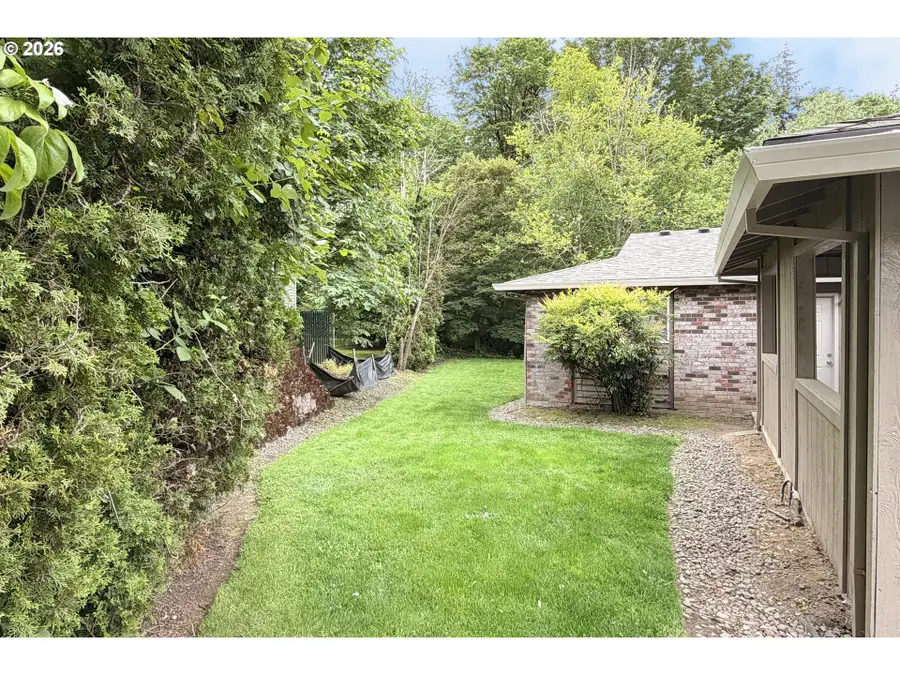 3110 NE 7th Ct, Gresham, OR 97030 - #2