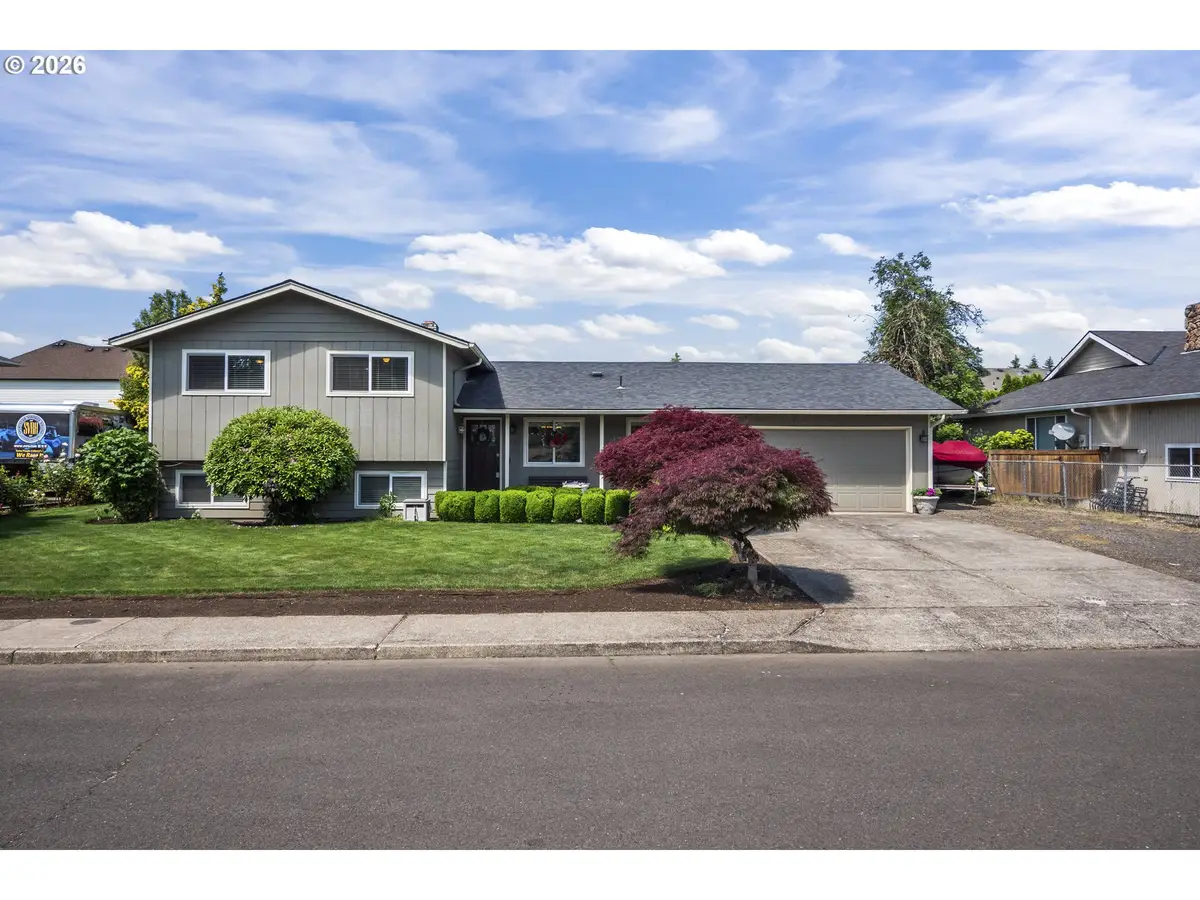 1295 N Grant, Canby, OR 97013 - #1