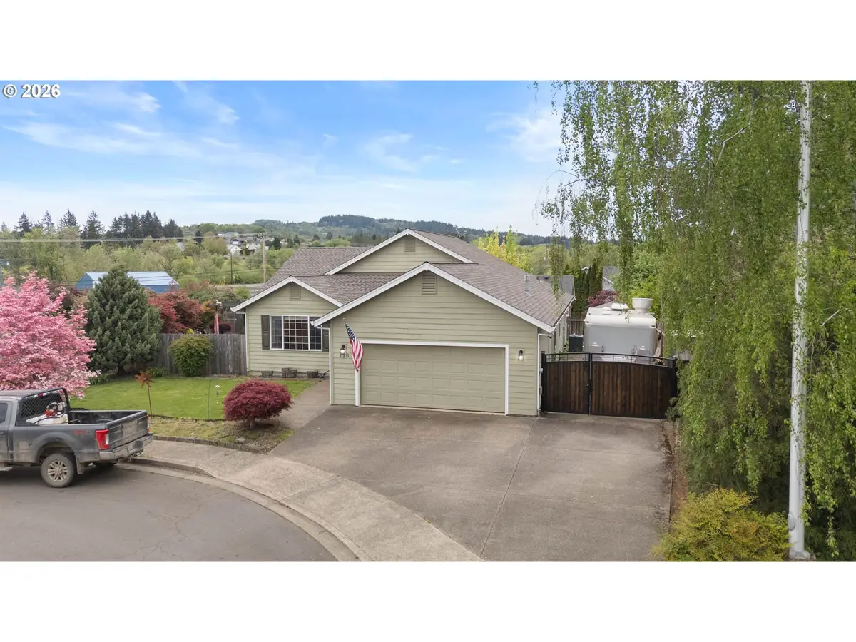 126 Lilly Ct, Sutherlin, OR 97479 - #1