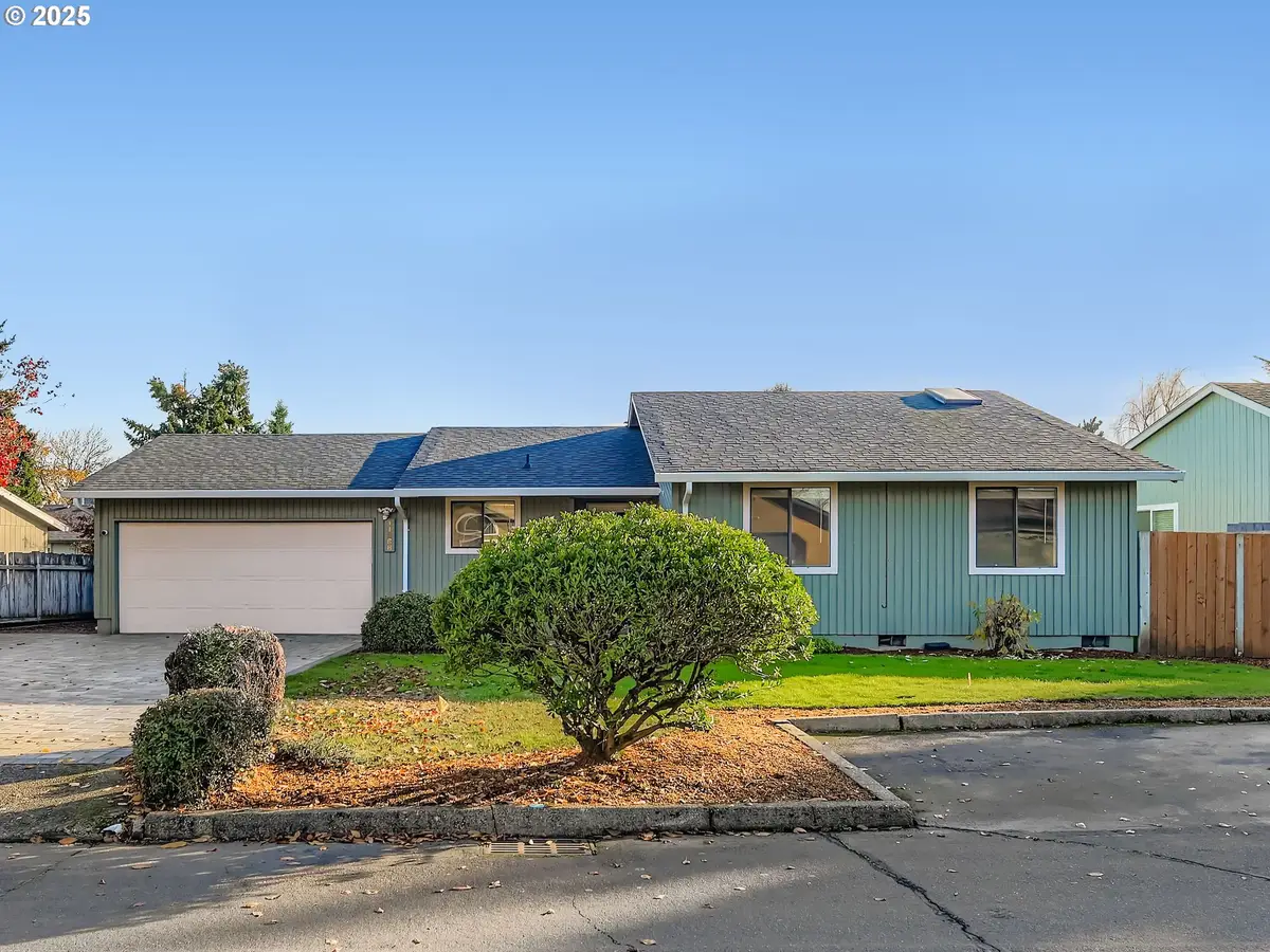 11268 SW Chantilly, Wilsonville, OR 97070 - Image #1