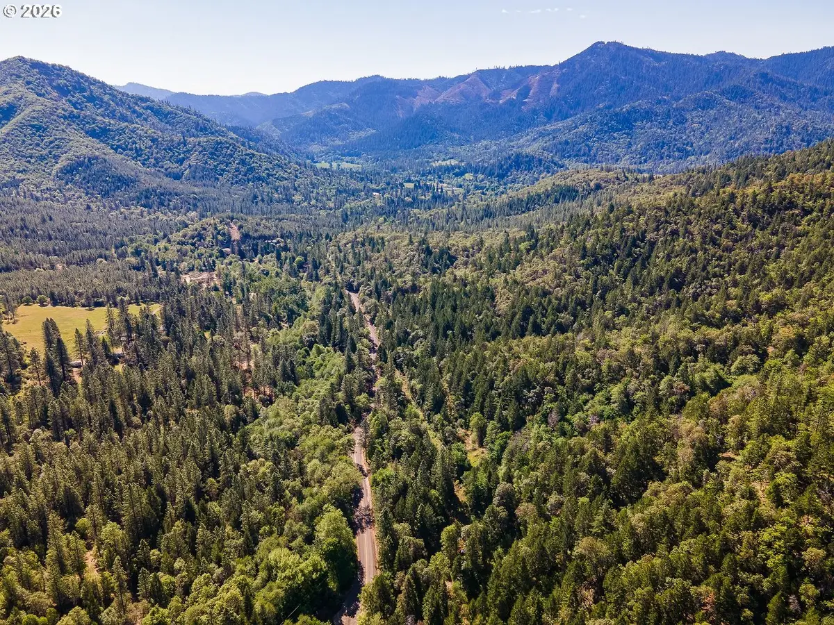 Sykes Cr Rd, Northwest Jackson, OR 97537 - #1