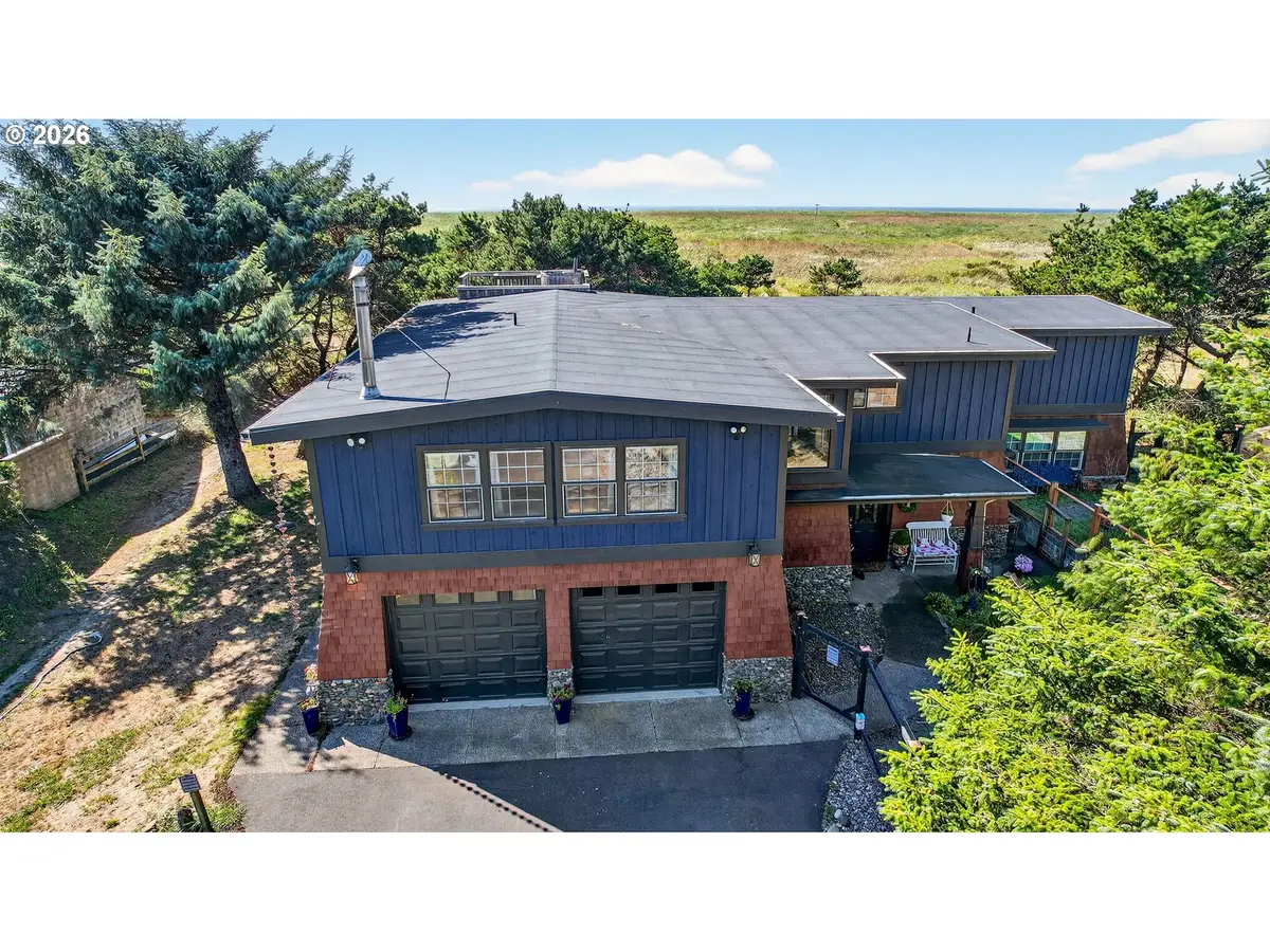 89728 Ocean Dr, Warrenton, OR 97146 - #1