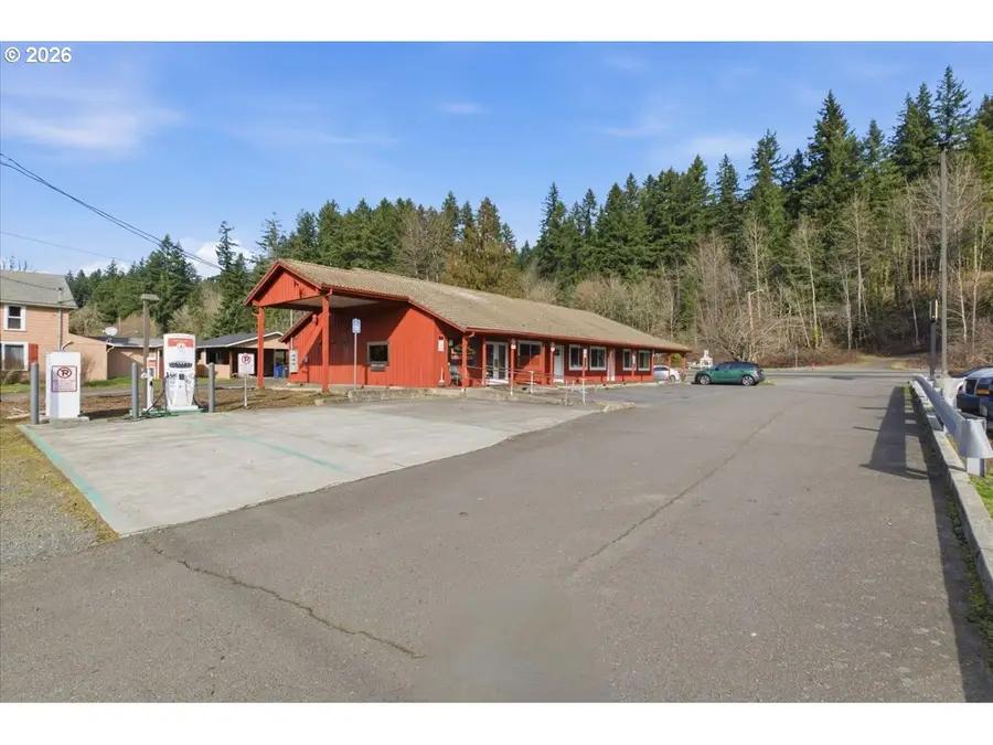 308 NW Santiam Blvd, Mill City, OR 97360 - #3
