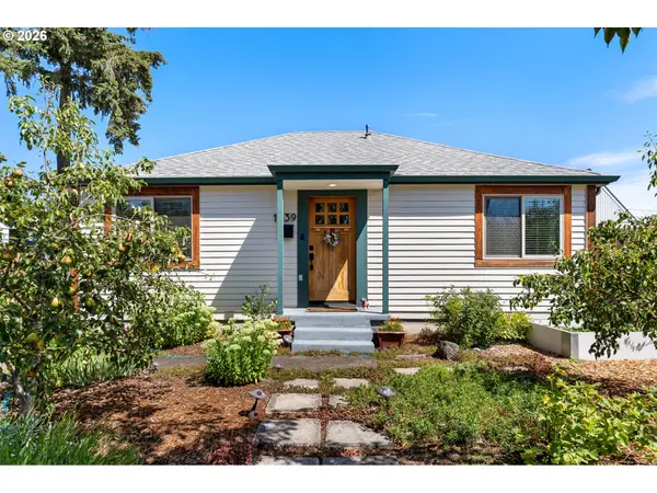 1039 4th St, Springfield, OR 97477