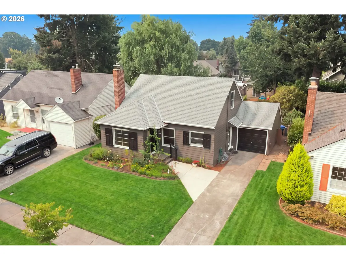 2045 N Blandena St, Portland, OR 97217 - #1