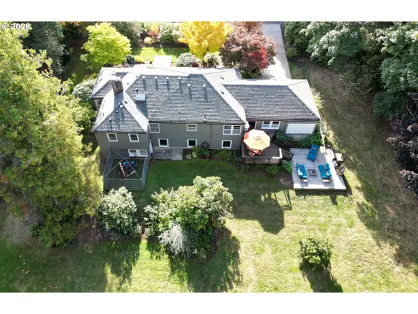 1021 SW Stephenson Ct, Portland, OR 97219