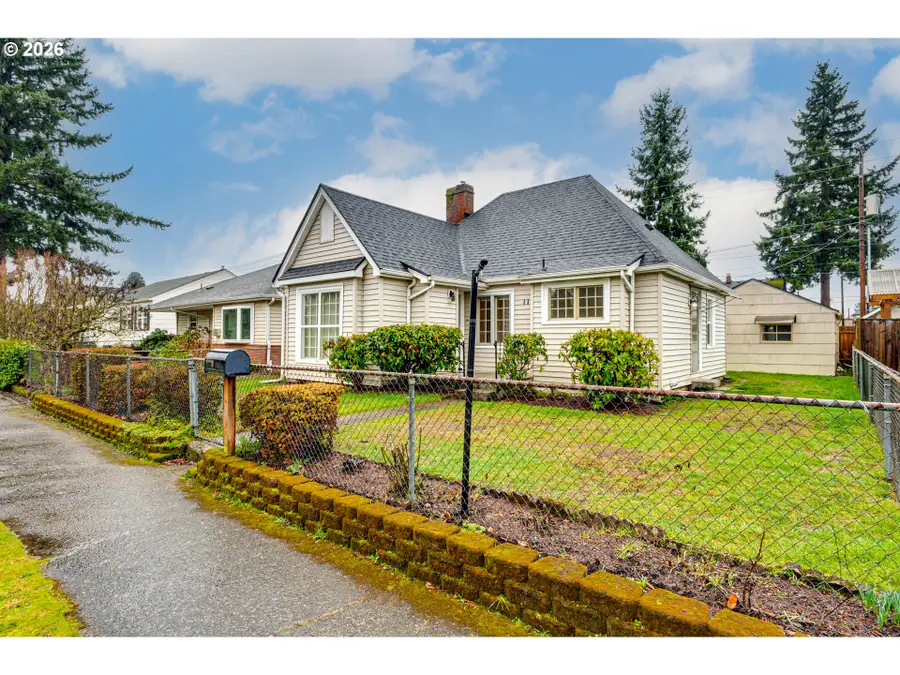 111 NW 40th St, Vancouver, WA 98660 - #2