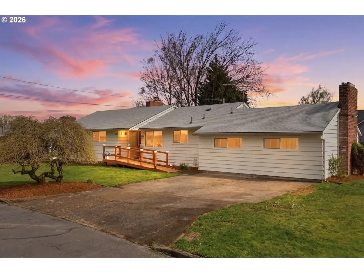 2708 13th Ave, Forest Grove, OR 97116 - #1