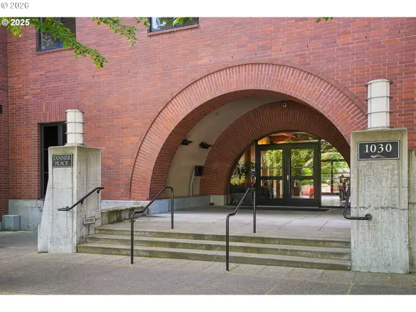 726 NW 11th Ave #204, Portland, OR 97209