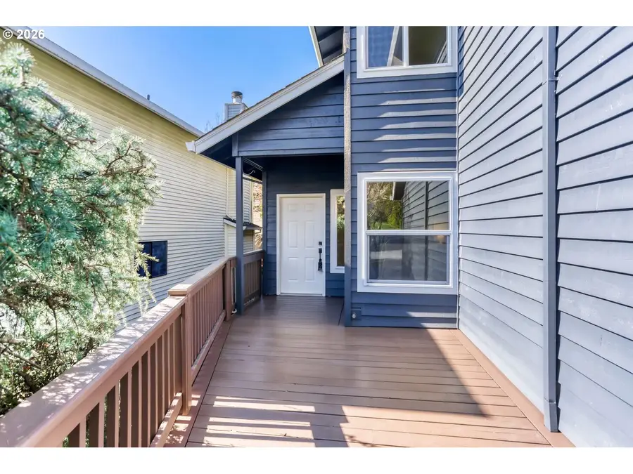 132 Kingsgate Rd, Lake Oswego, OR 97035 - #3