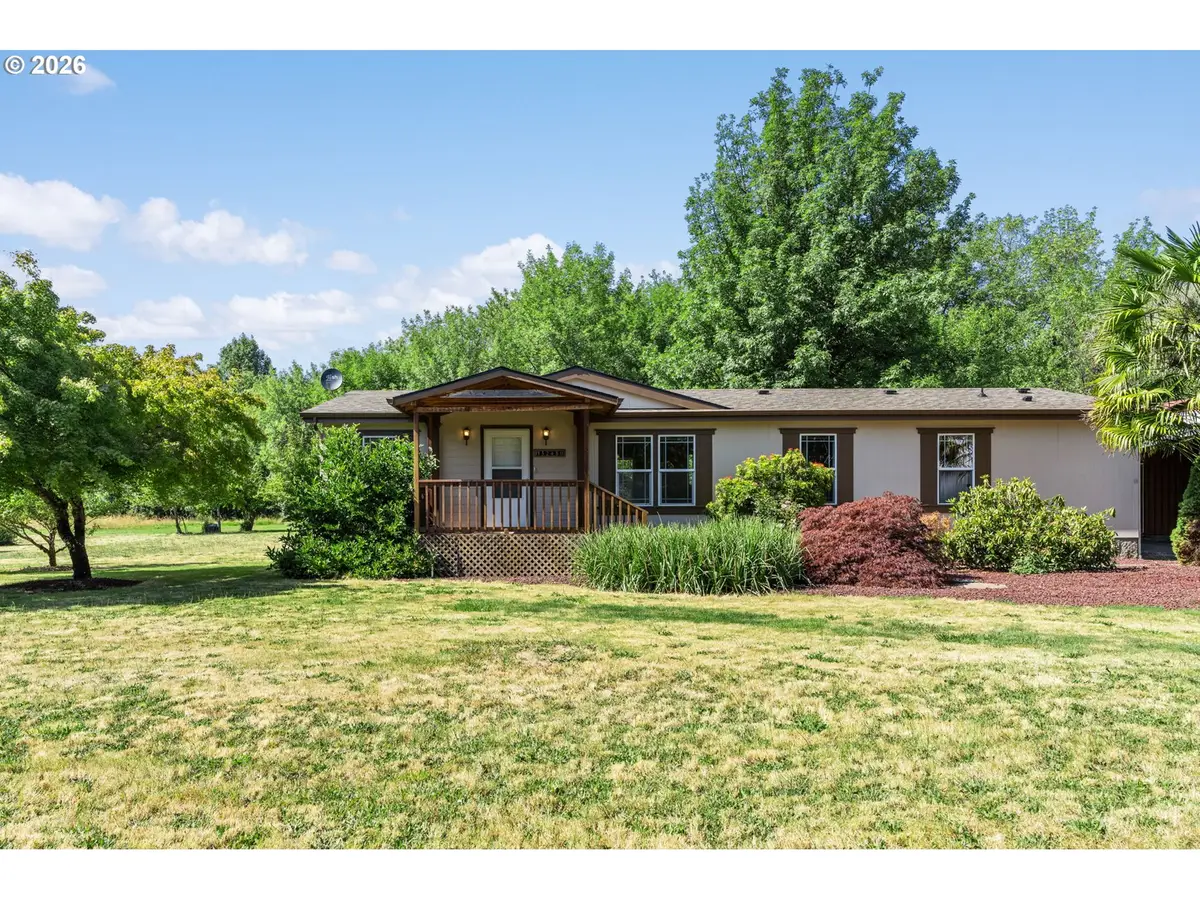 34280 E Lacomb Rd, Lebanon, OR 97355 - #1