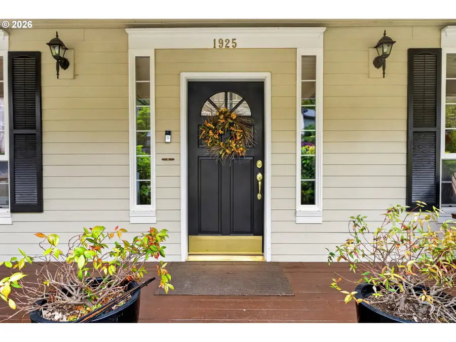 1925 NW Norfolk Ct, Portland, OR 97229 - #2
