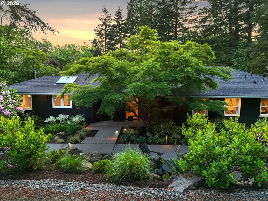 1211 SW Highland Rd, Portland, OR 97221 - #2