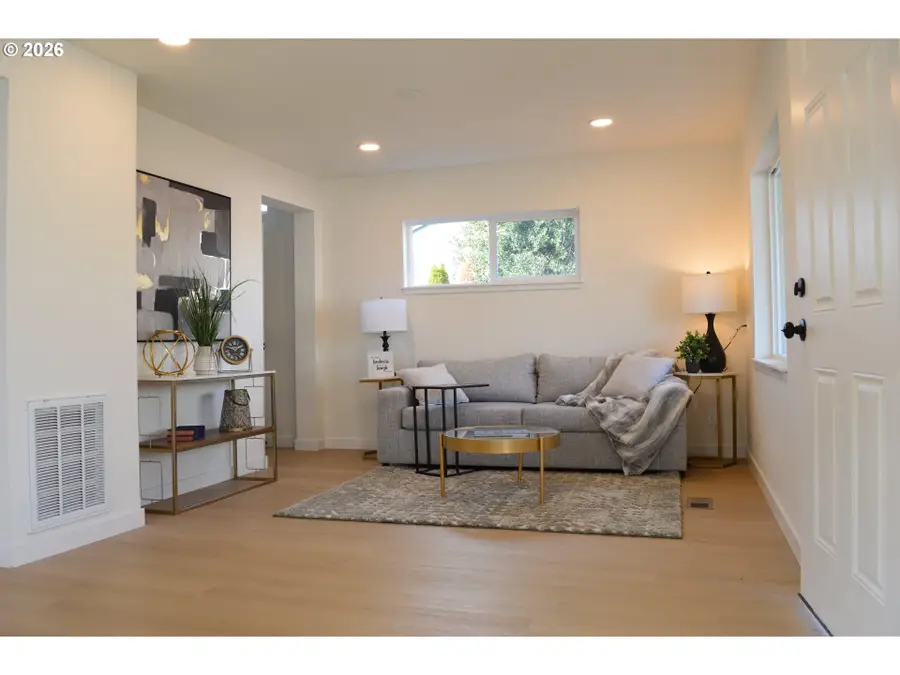 4245 SE 89th Ave, Portland, OR 97266 - #3