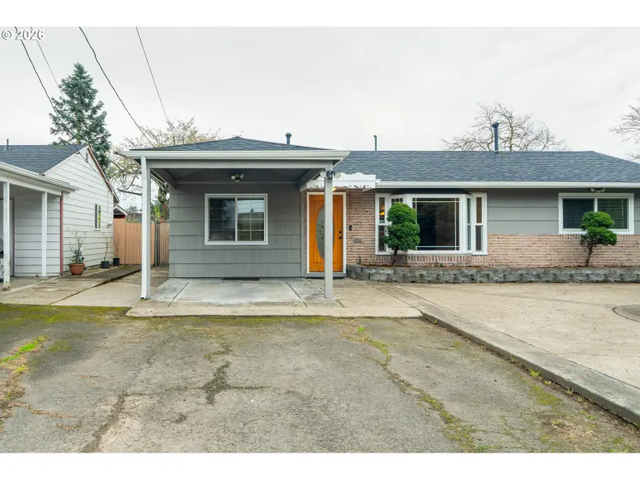 8612 NE Clackamas St, Portland, OR 97220 - #2