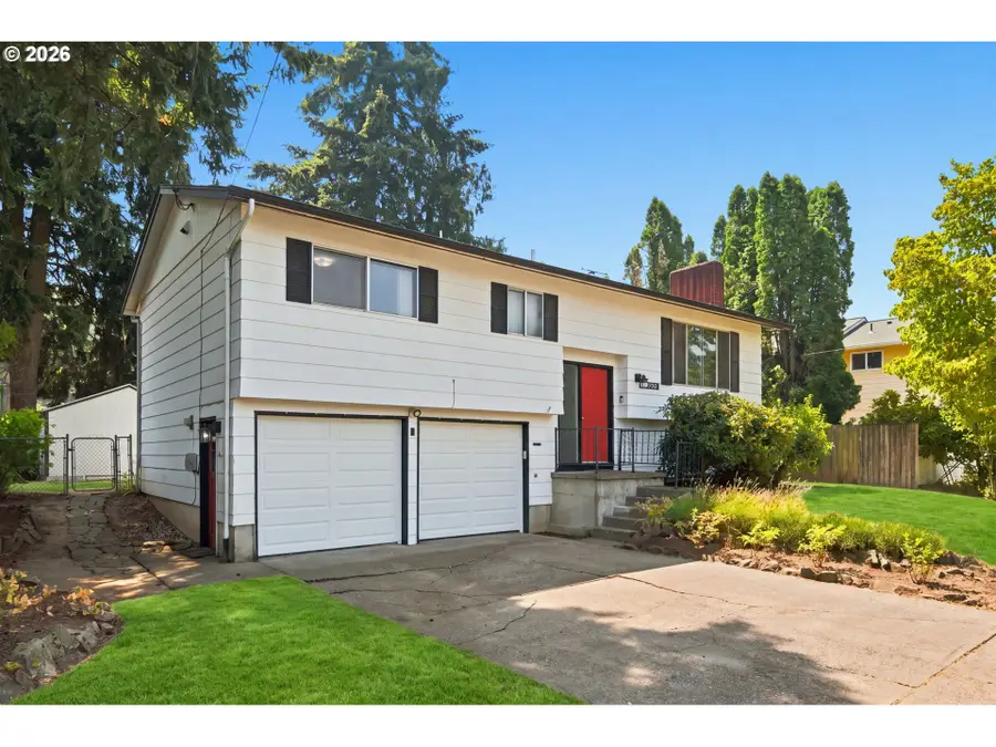 15730 NE Weidler St, Portland, OR 97230 - #3