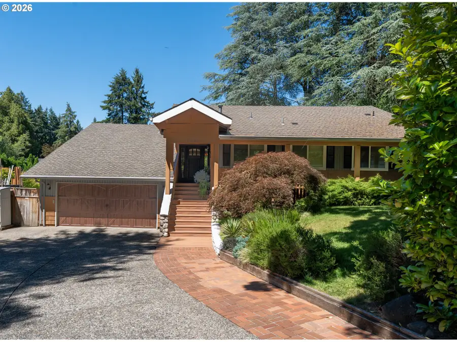 18040 Royce Way, Lake Oswego, OR 97034 - #2