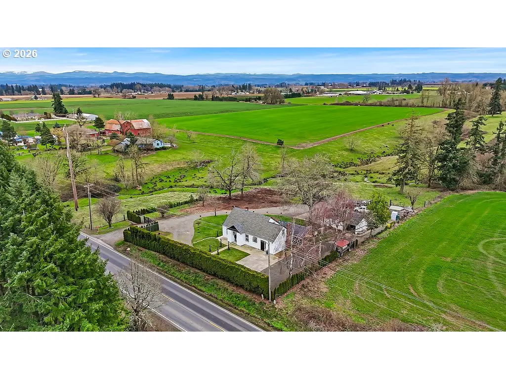 5900 Highway 211, Hubbard, OR 97032 - #1