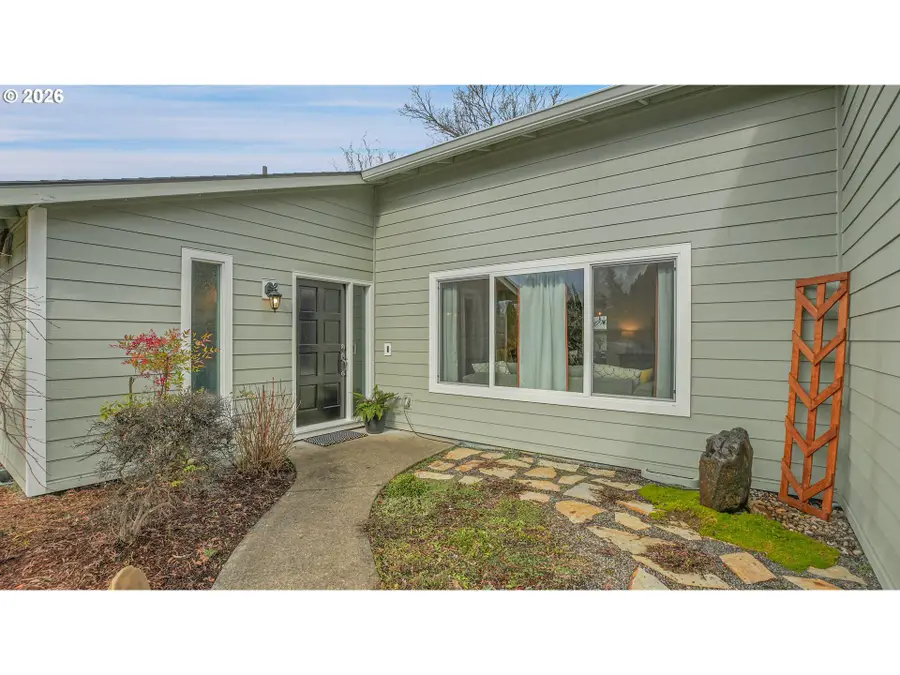 16385 SW Division St, Beaverton, OR 97007 - #3