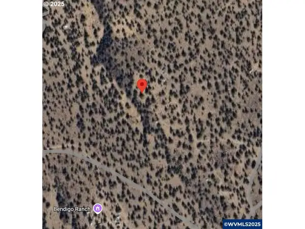 58700 George Millican Rd, Bend, OR 97701
