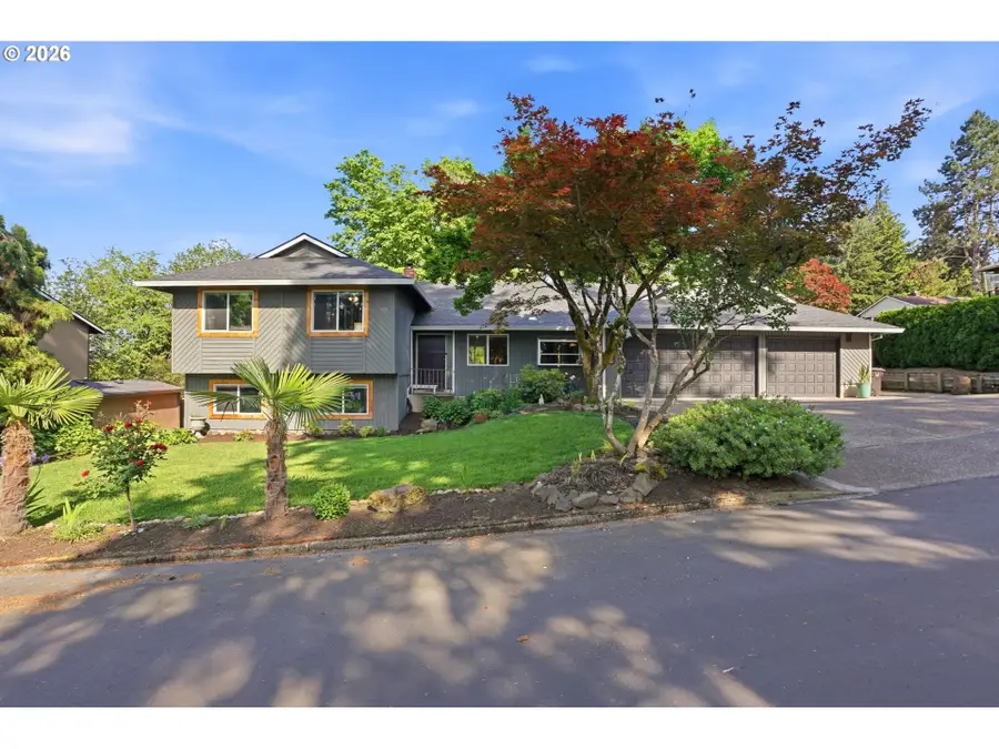 7748 Blinkhorn Way, Gladstone, OR 97027 - #2