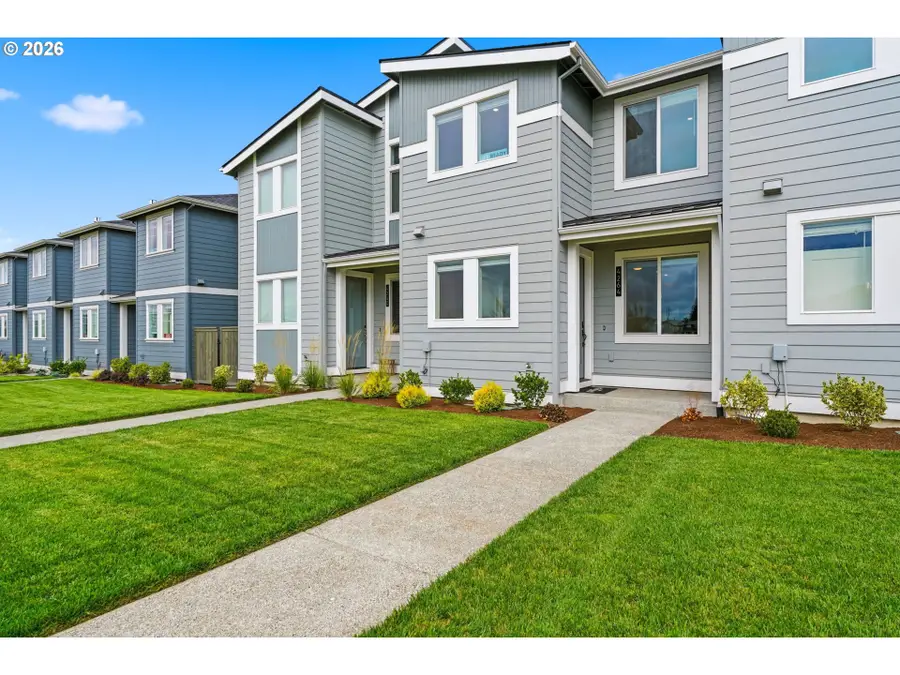 4264 SE Century Blvd, Hillsboro, OR 97123 - #3