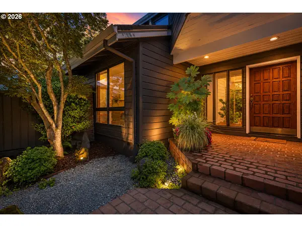 4393 Sundew Ct, LakeOswego, OR 97035