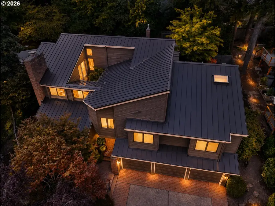 4393 Sundew Ct, Lake Oswego, OR 97035 - #2