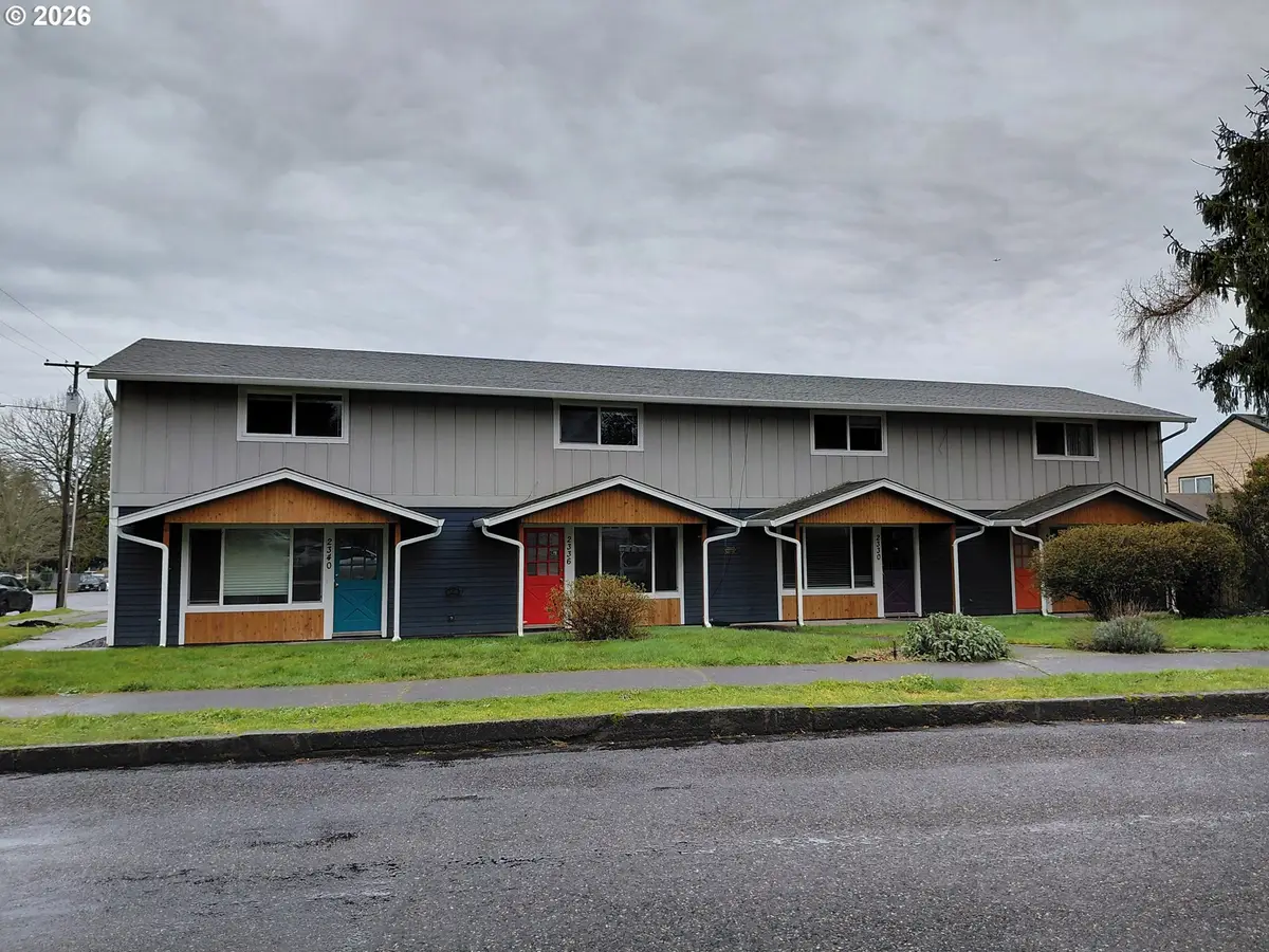 2326 G St, Washougal, WA 98671 - #1