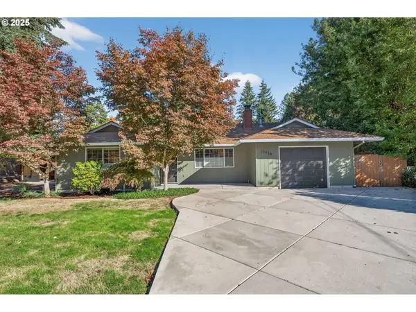 17928 Royal Ct, LakeOswego, OR 97035