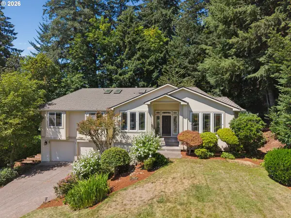 12421 SE Deerfield Pl, HappyValley, OR 97086