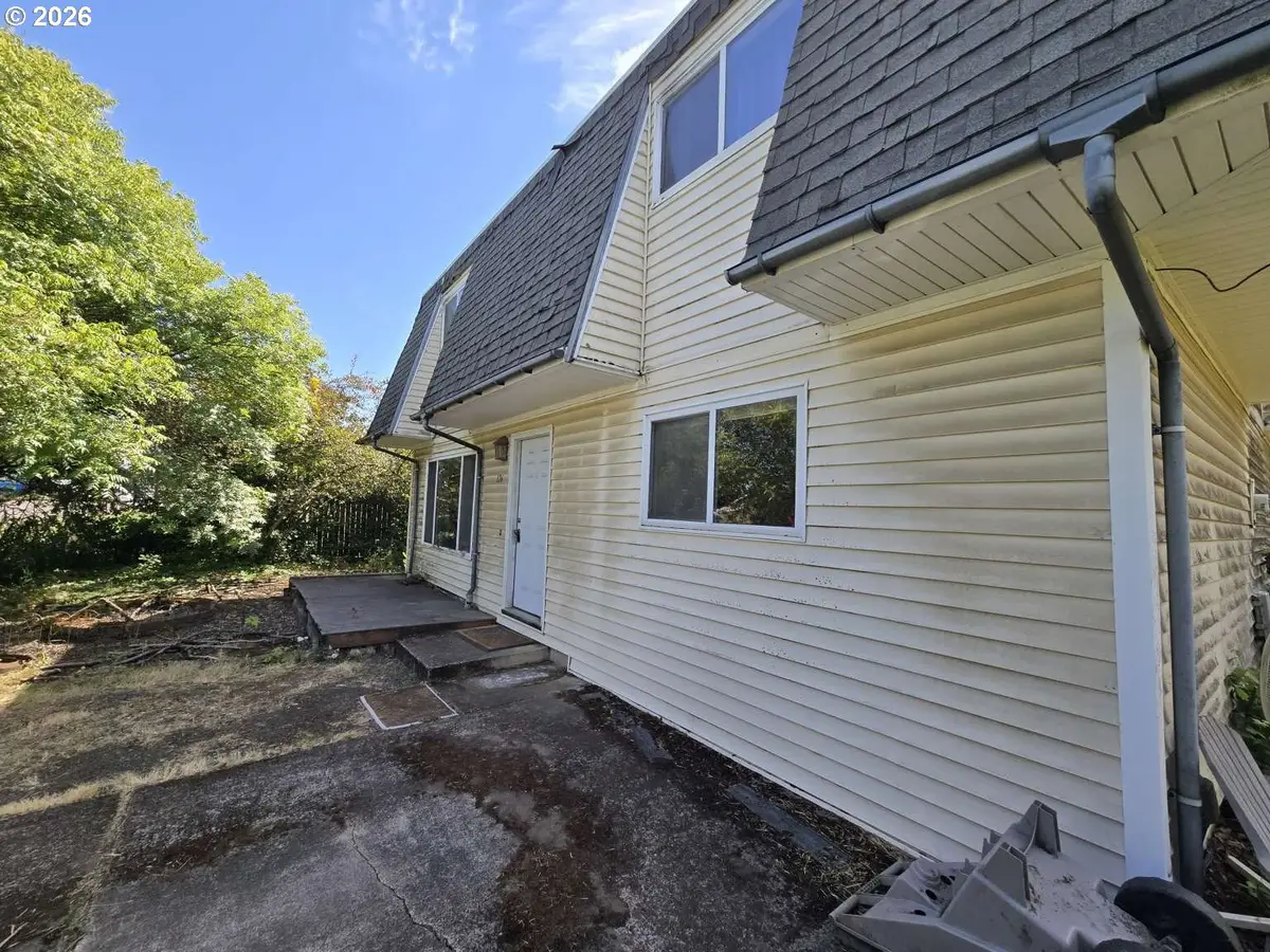 126 N 20th St, Philomath, OR 97370 - #1